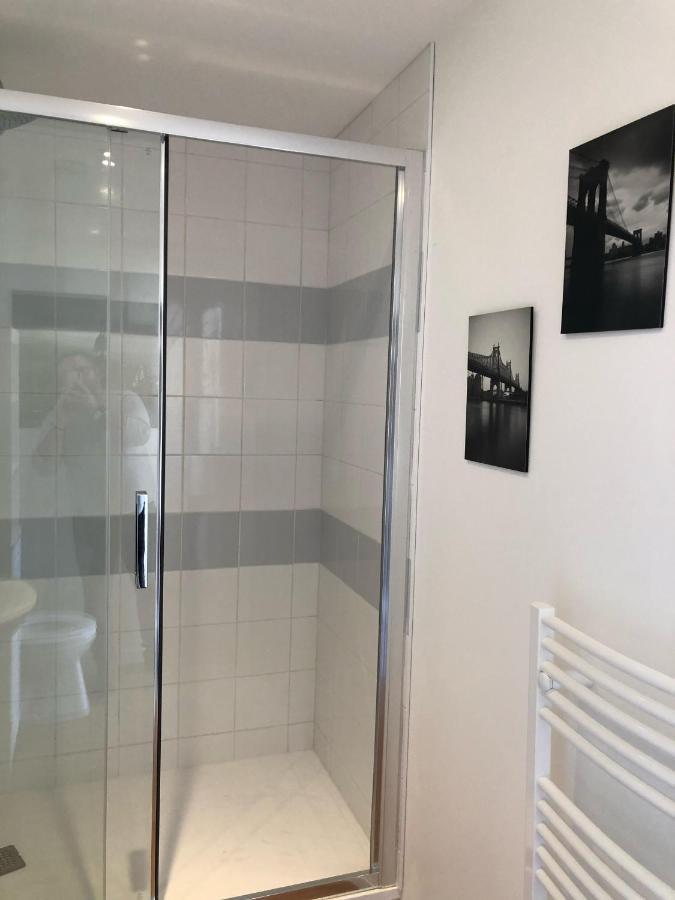 Apartamento Hyper Centre - Wifi Fibre Gratuit - Jergweloh - Le New Yorkais Caen Exterior foto